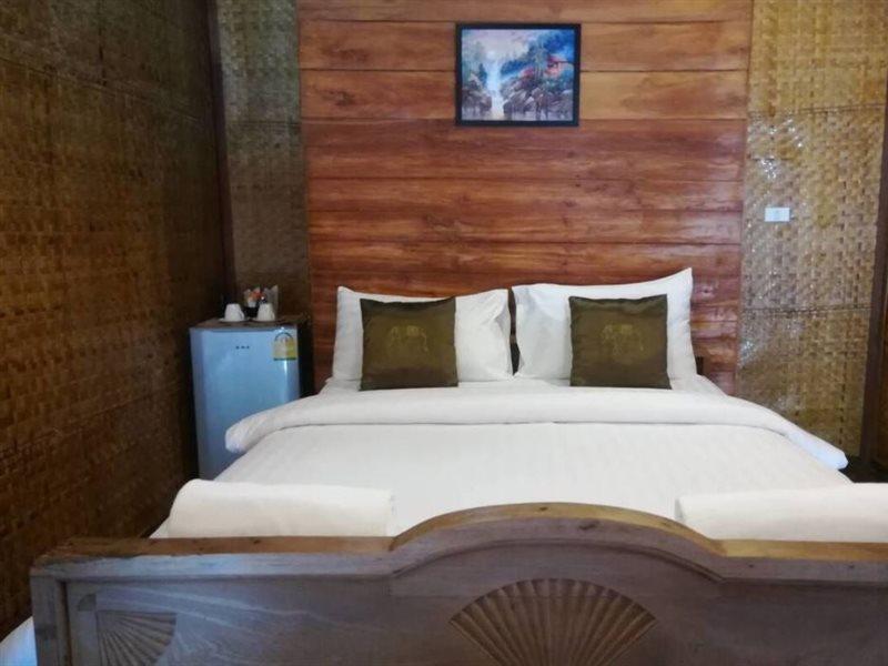 Tayan Resort And Spa Kanchanaburi Exterior photo
